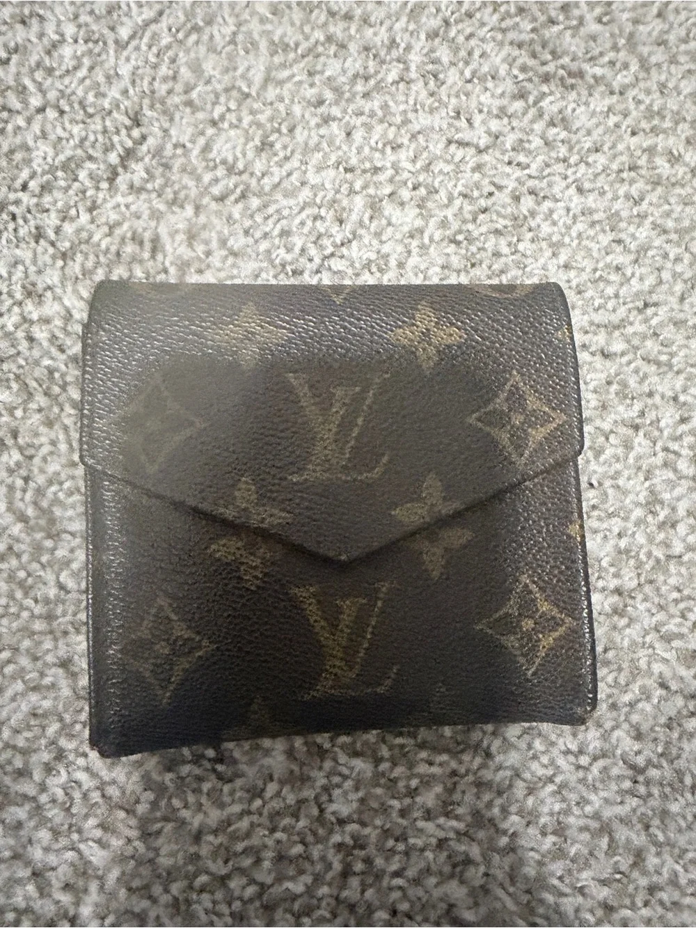 “Pre-loved” Authentic Louis Vuitton Monogram Canvas compact Wallet